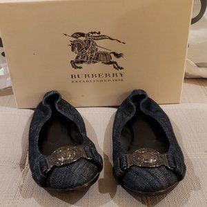 Burberry Ballerina Indigo Dark Denim Flat Shoes Size Eur 40 in Box Pre-Owned.